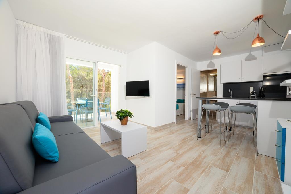 Pinos Playa Suites ปลายามิจอร์น ภายนอก รูปภาพ